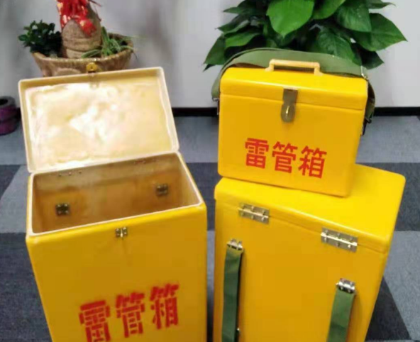 凤凰镇玻璃钢雷管箱有哪些特点